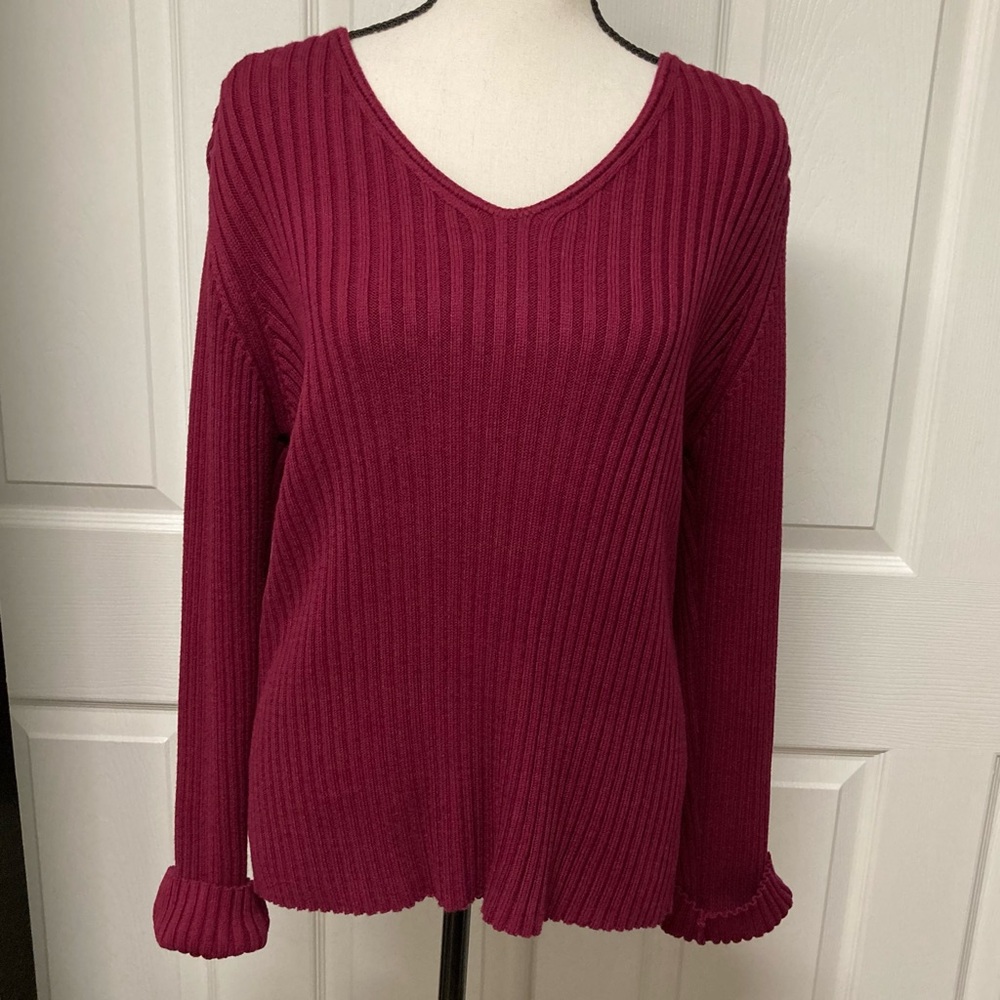 VGUC J Jill 100% cotton long sleeved ribbed sweater; color: Claret. Size M